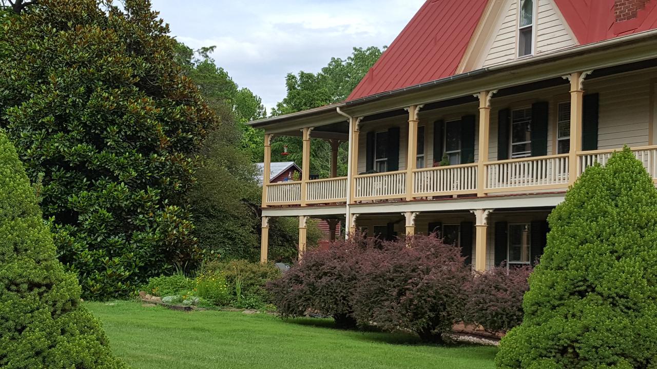 Hummingbird Inn Goshen ภายนอก รูปภาพ